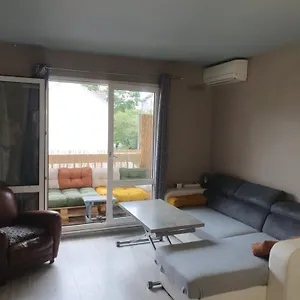 Studio Meublé Avec Balcon Arcueil